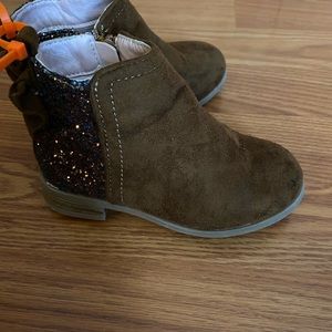 Piper toddler boots